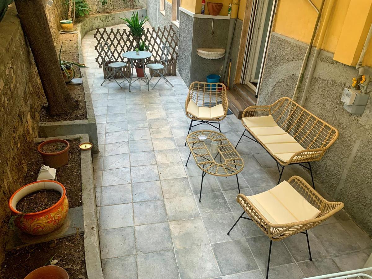 La Casa Di Alice Bed & Breakfast Salerno Luaran gambar